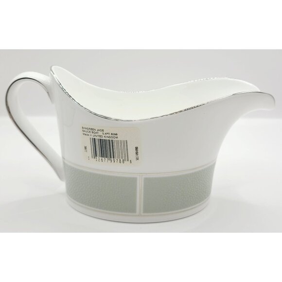 Wedgwood Shagreen Jade Sauce Boat Gravy New with Tags in Box - Picture 3 of 9